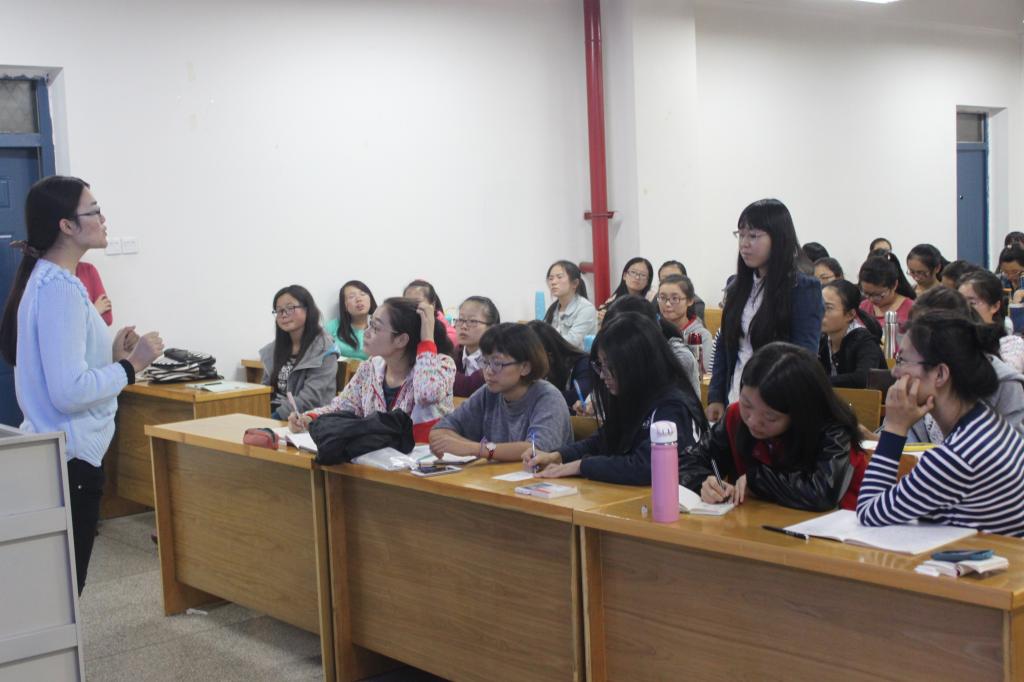 同学现场提问