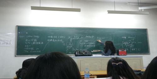 张亚萍讲述翻译技巧